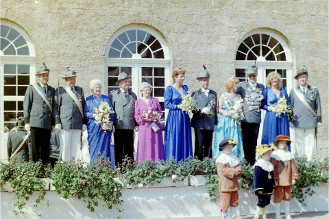 Jubelschützenfest 1983 - Parade der Schützen im Gräflichen Park