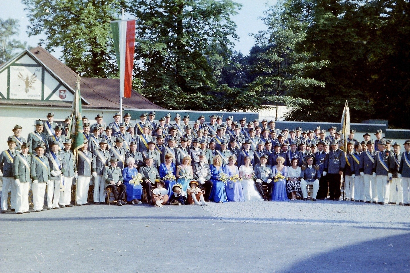 Königspaar, Hofstaat, Schützen Gruppenfoto 1983 zum Jubelschützenfest am 11.07.1983