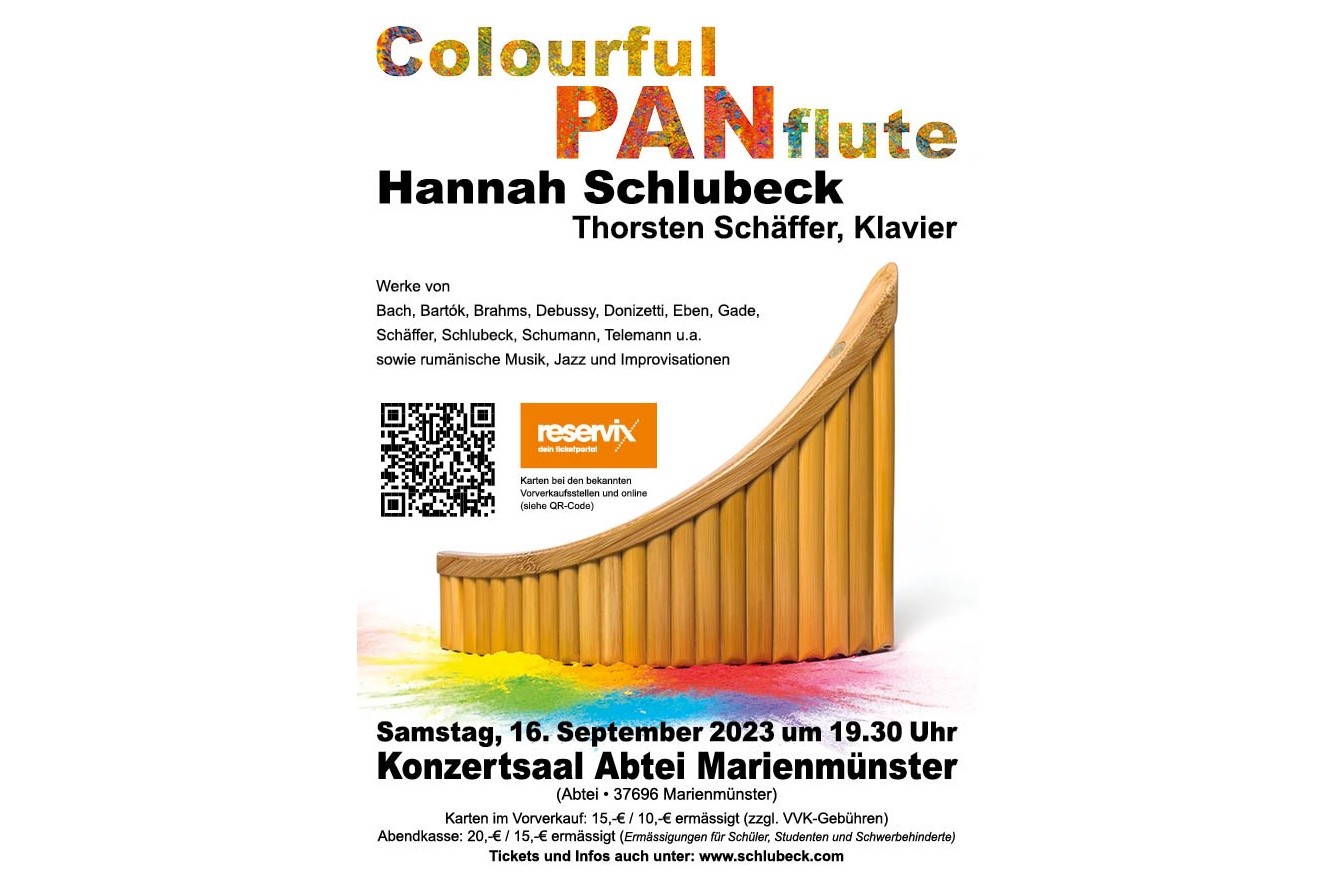 Panflötenvirtuosin Hannah Schlubeck gemeinsam mit Pianist Thorsten Schäffer im Konzertsaal der Abtei