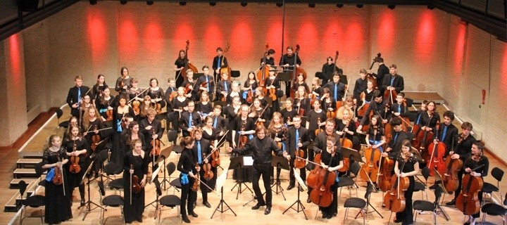 Jüngstes deutsches Spitzenorchester im Rahmen einer bundesweiten Konzertreihe in Bad Driburg
