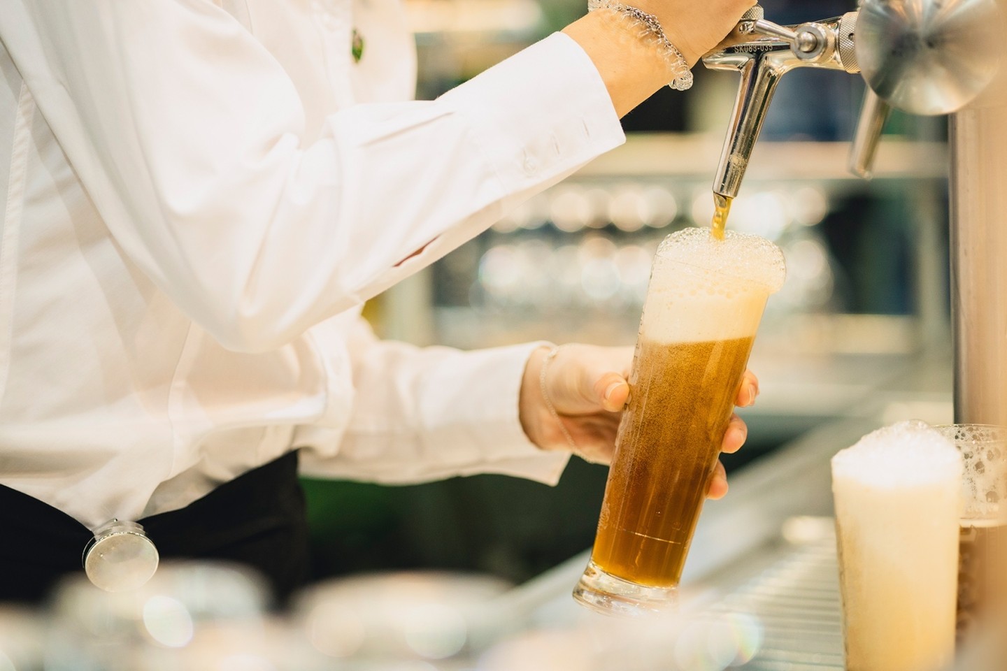 Bier-Durst im Kreis Höxter: 170.600 Hektoliter im  Jahr – Aber es droht ein „Knoten in der Bierleitung“ 