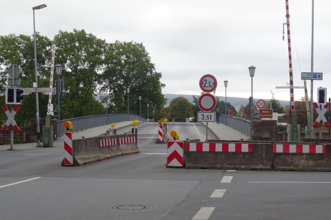 L755: Verstärkung der Weserbrücke Höxter