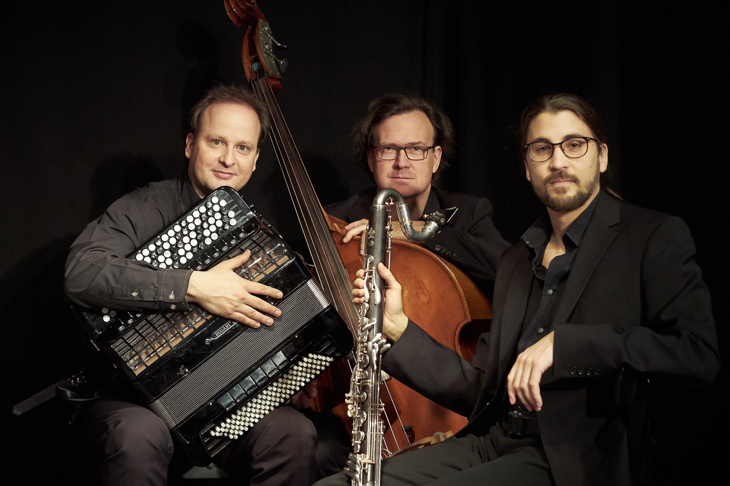 Das Trio „Firasso“ spielt in der Manifattura der LEONARDO-Store GmbH