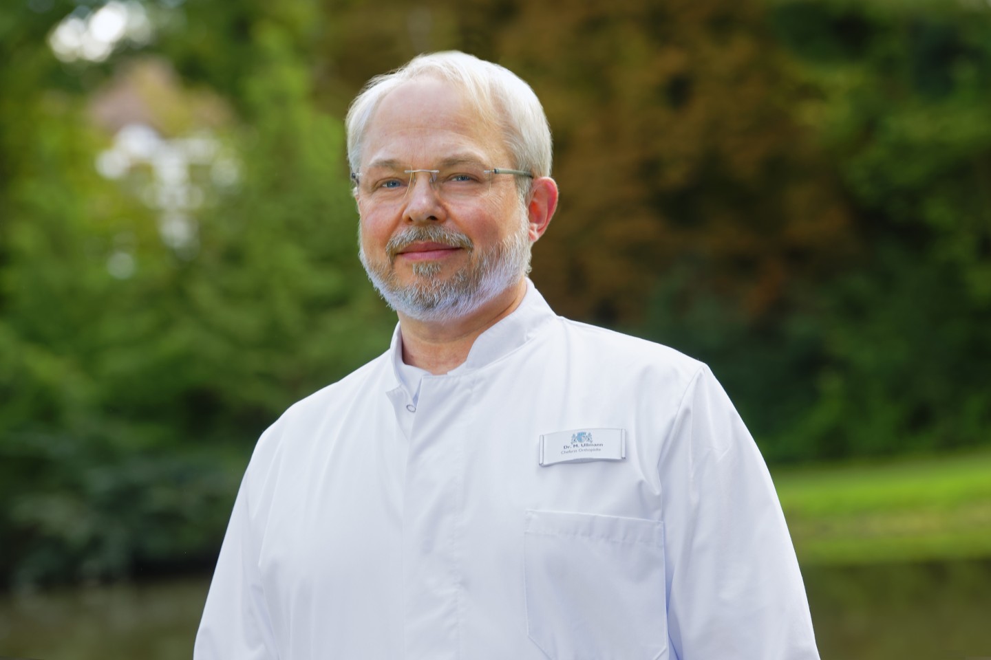 Dr. Michael Ullmann ist ab dem 01. August 2022 Chefarzt der Orthopädie-Unfallchirurgie in allen drei Gräflichen Kliniken Bad Driburg