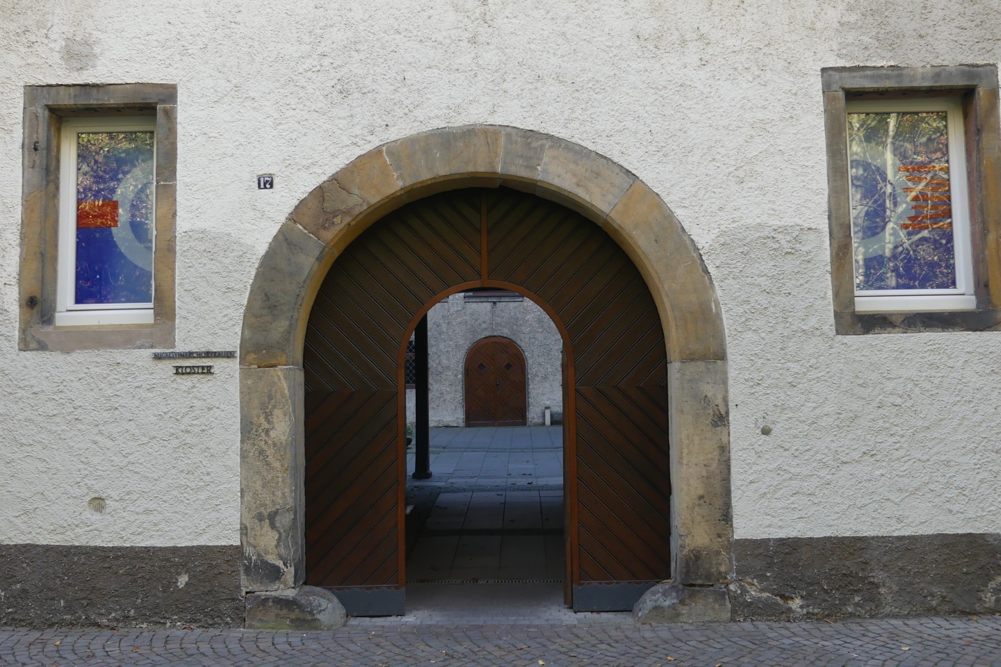 Eingang zum Michaelskloster in der Michaelstraße in Paderborn. © Verkehrsverein Paderborn e. V.