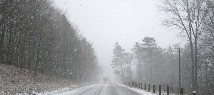 Sicher durch den Winter - Vorsicht im Straßenverkehr