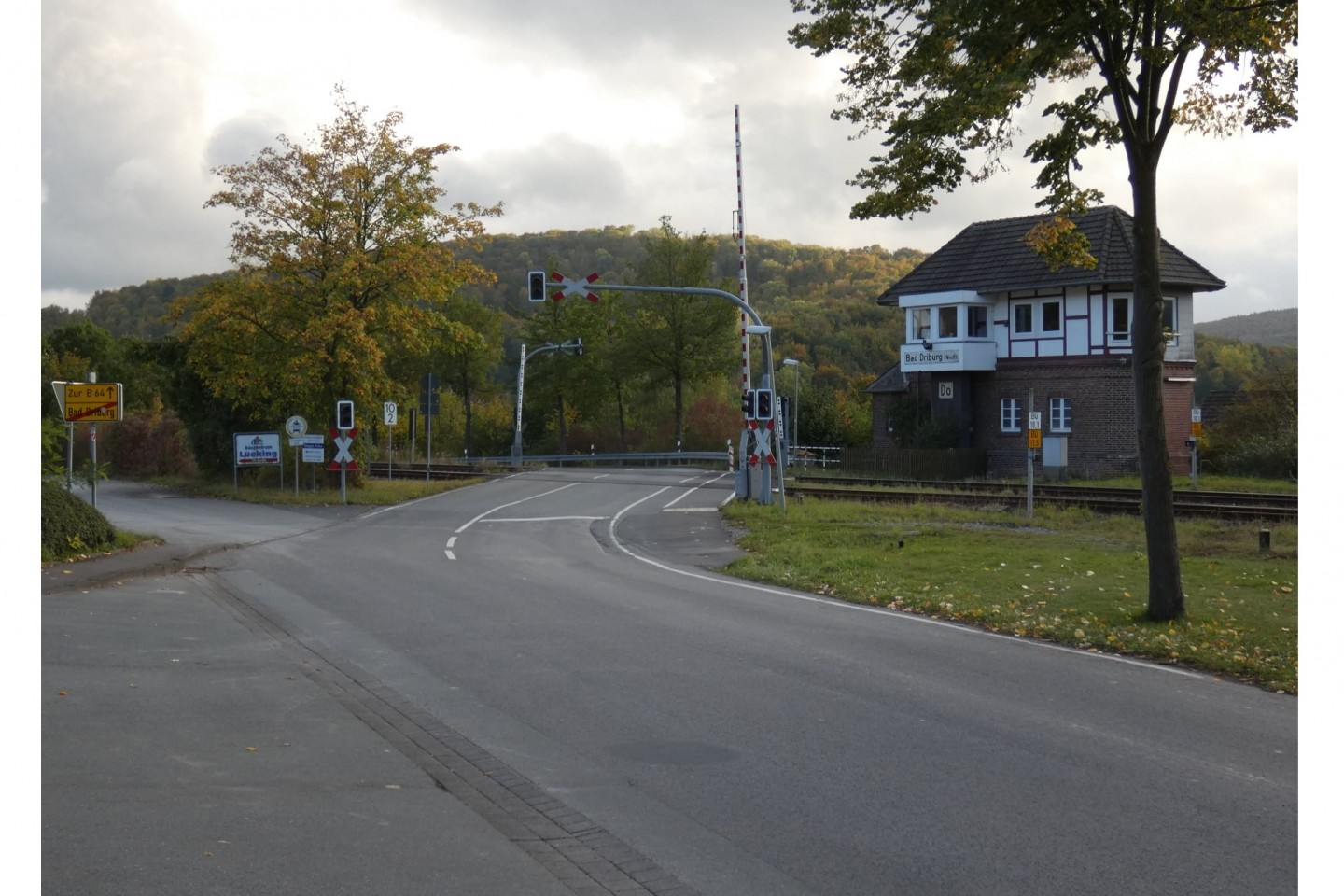 Aus- und Wiedereinbau des Bahnübergangsbelags Brakeler Straße (K 18)