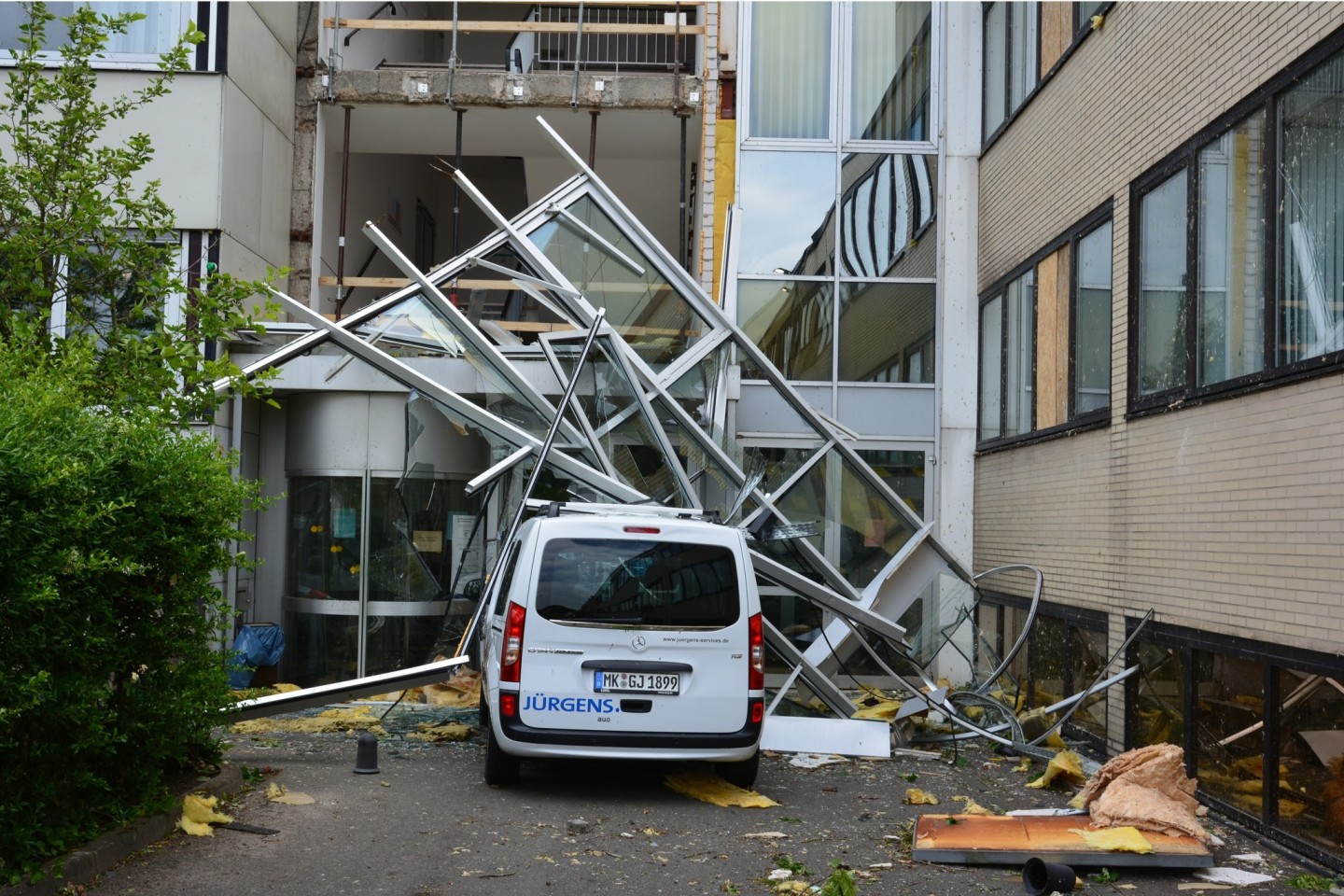 Am Nachmittag des 20. Mai schlug ein Tornado eine Schneise der Verwüstung durch Paderborn. Das Ereignis wird in das kollektive Gedächtnis der Stadt eingehen. © Stadt Paderborn