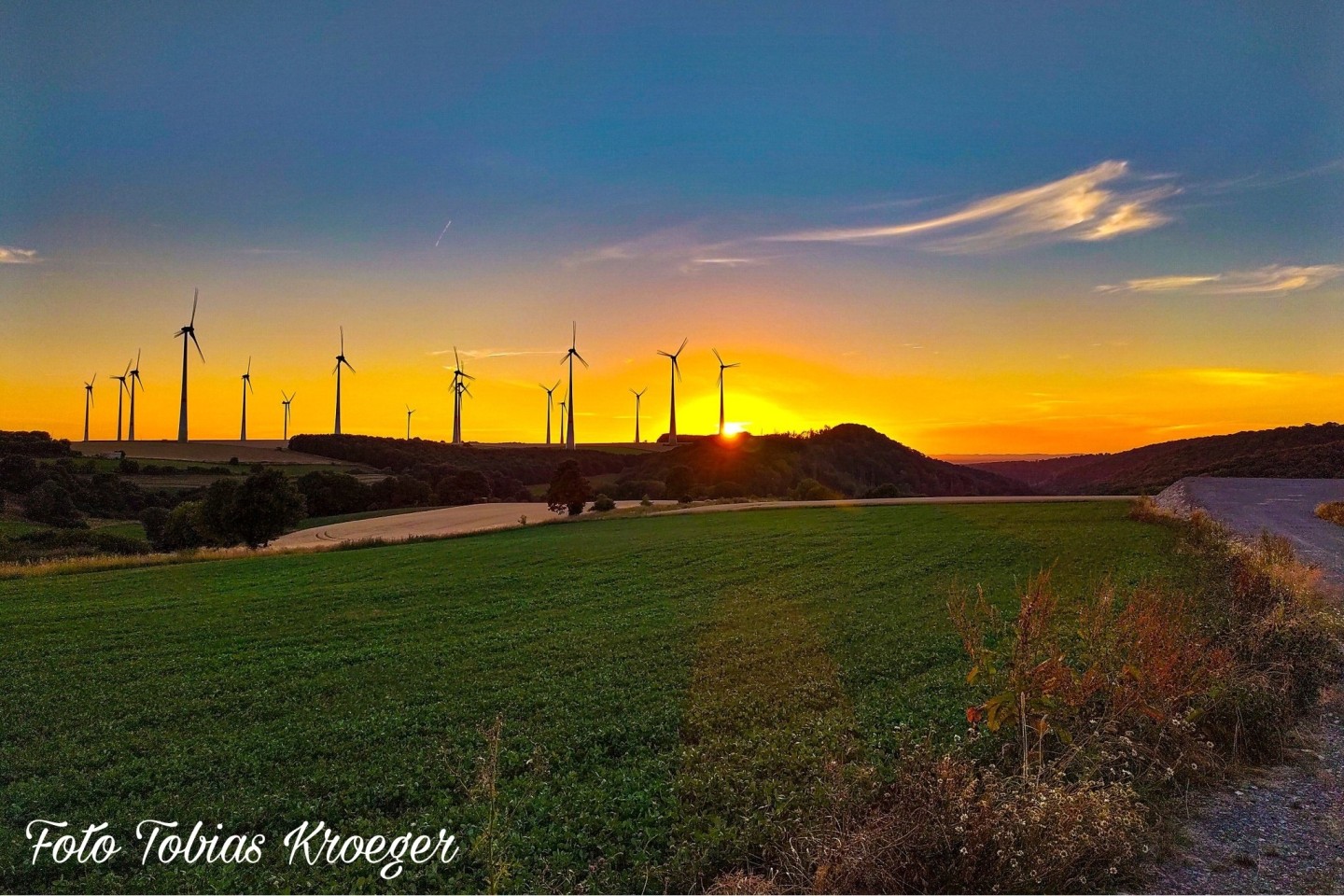 Windkraft Windräder im Hochstift Foto Tobias Kröger
